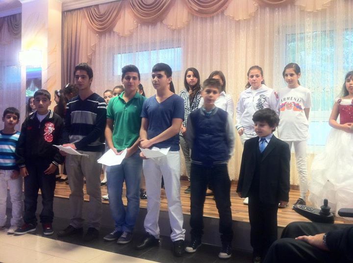 Festabend der Schülerinnen und Schüler bei der Armenischen Schule zu Berlin anlässlich des Schuljahresbeginns 2012/13